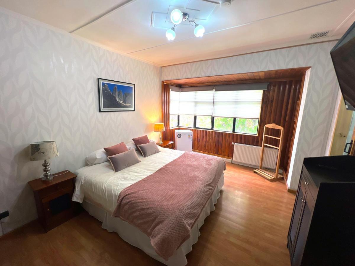 Апартаменти Incredible Downtown Duplex With Interior Backyard Пунта-Аренас Екстер'єр фото