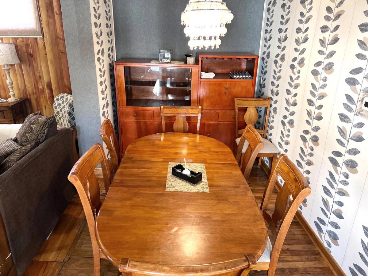 Апартаменти Incredible Downtown Duplex With Interior Backyard Пунта-Аренас Екстер'єр фото
