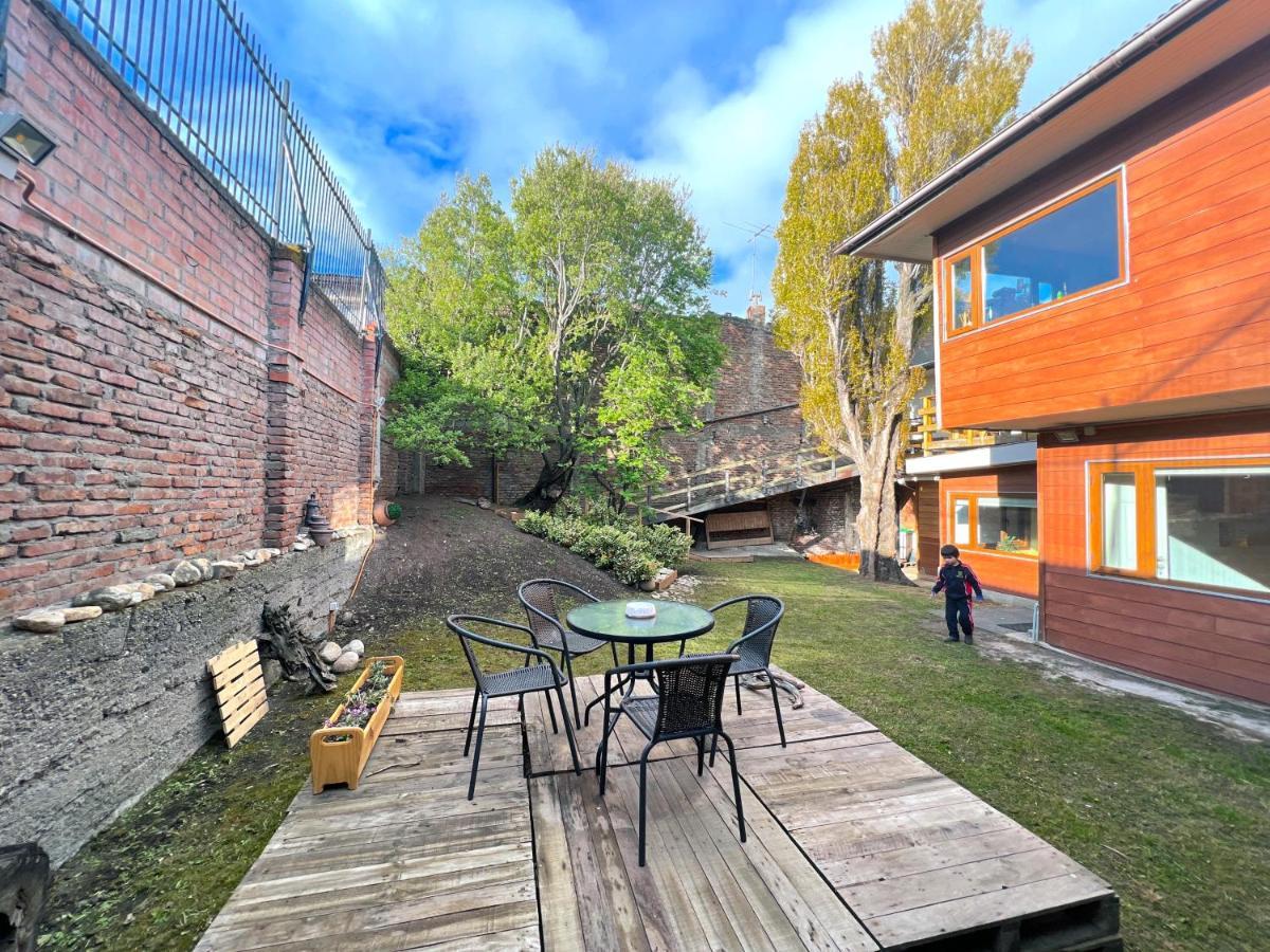 Апартаменти Incredible Downtown Duplex With Interior Backyard Пунта-Аренас Екстер'єр фото